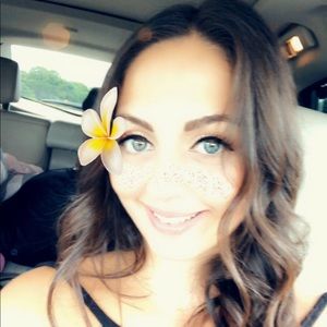 Meet your Posher, Justine